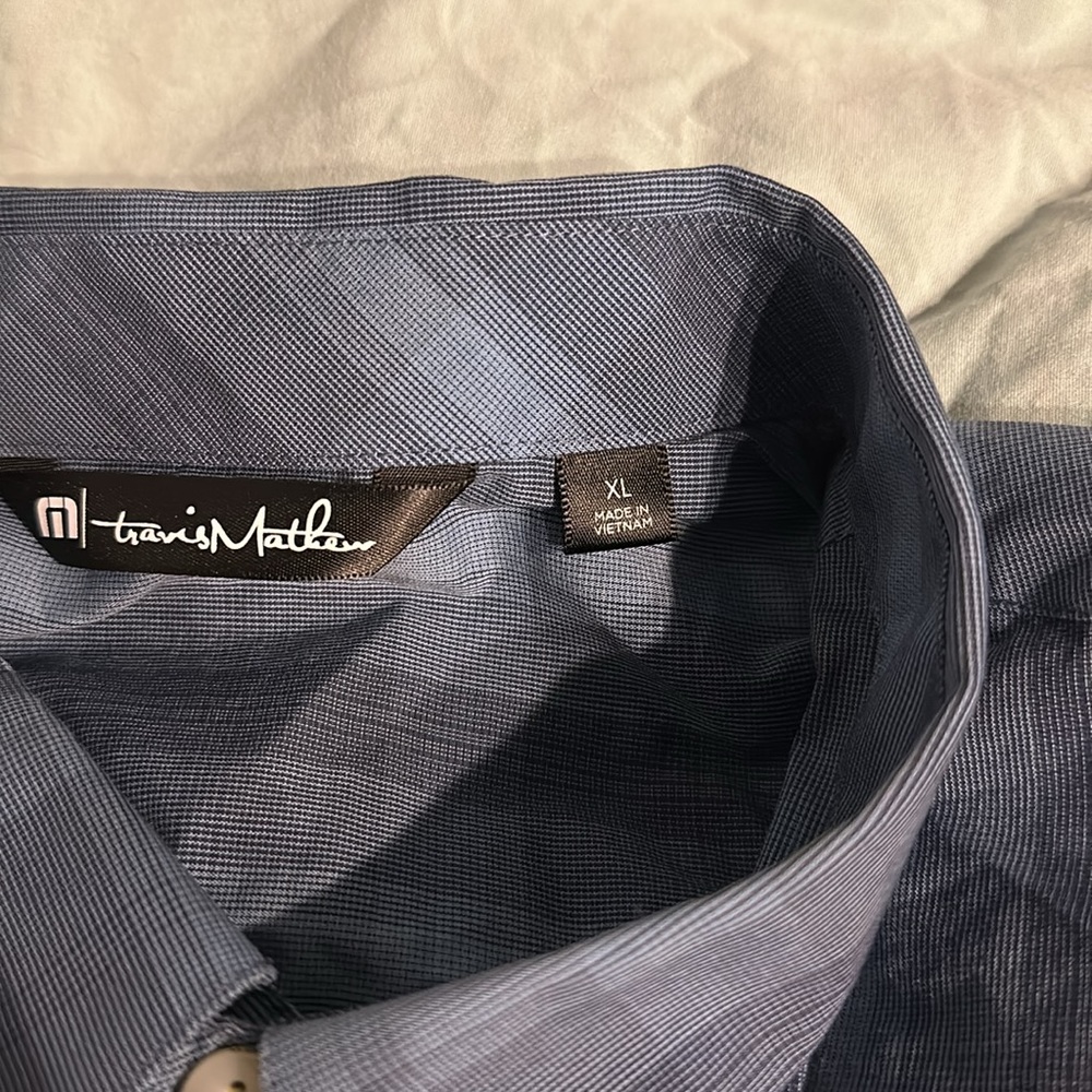 Travis Mathew Short Sleeved Button Up - image 3